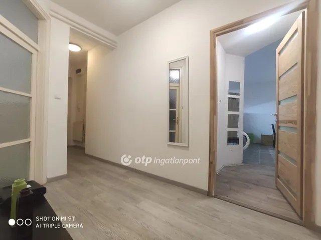 Eladó lakás Pécs 98 nm