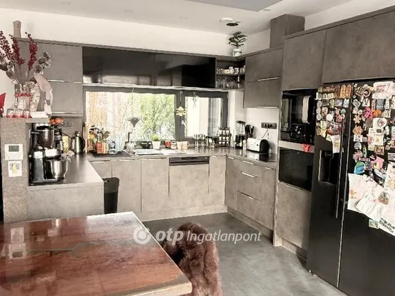 Eladó ház Pécs 160 nm