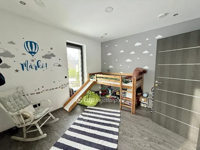 Eladó ház Pécs 160 nm