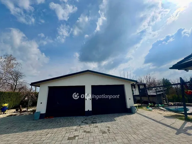 Eladó ház Pécs 160 nm