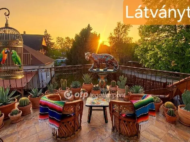 Eladó lakás Balatonakarattya 130 nm