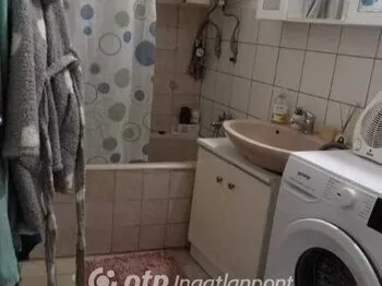 Eladó lakás Pécs 33 nm