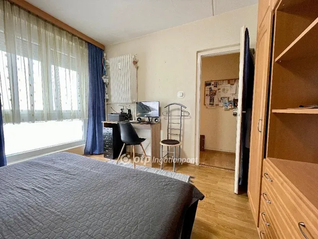 Eladó lakás Pécs 93 nm