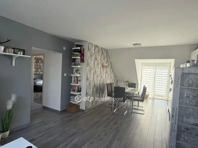 Eladó lakás Bóly 61 nm