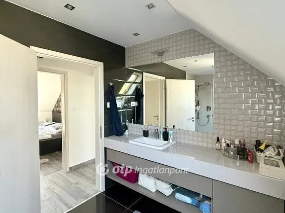 Eladó lakás Bóly 61 nm