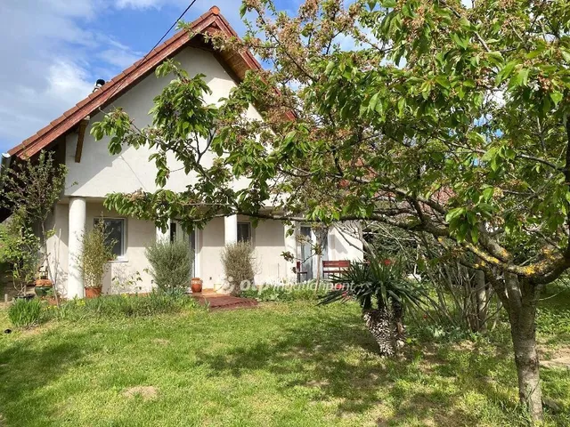 Eladó ház Zamárdi 122 nm