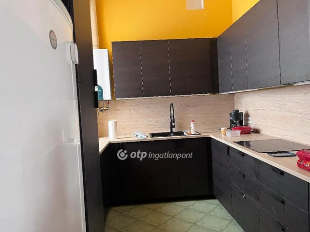 Eladó lakás Pécs 112 nm