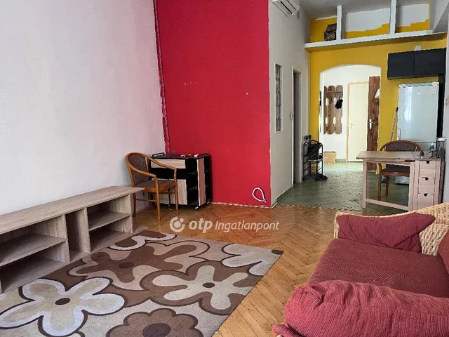 Eladó lakás Pécs 112 nm