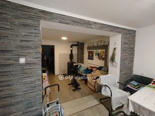 Eladó ház Márok 52 nm
