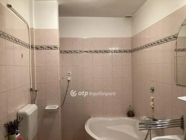 Eladó lakás Pécs 123 nm