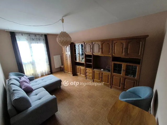 Eladó lakás Pécs, Kertváros 47 nm