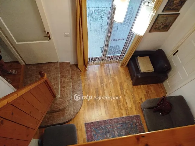 Eladó ház Pécs 235 nm