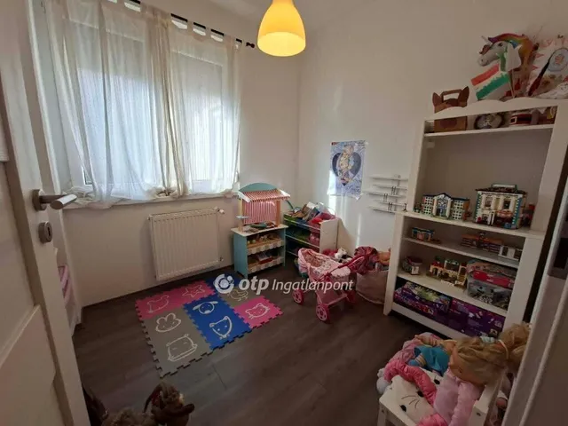 Eladó lakás Pécs 109 nm