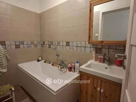 Eladó lakás Pécs 109 nm