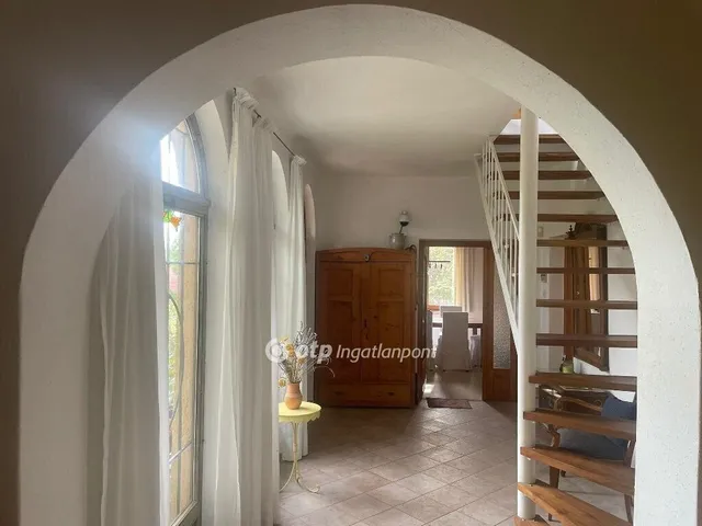 Eladó ház Pécs 186 nm