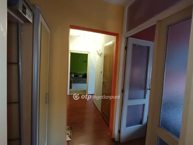 Eladó lakás Komló 48 nm