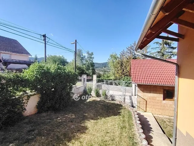 Eladó ház Hosszúhetény 240 nm