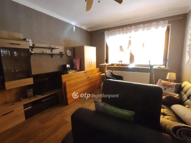 Eladó ház Hosszúhetény 240 nm