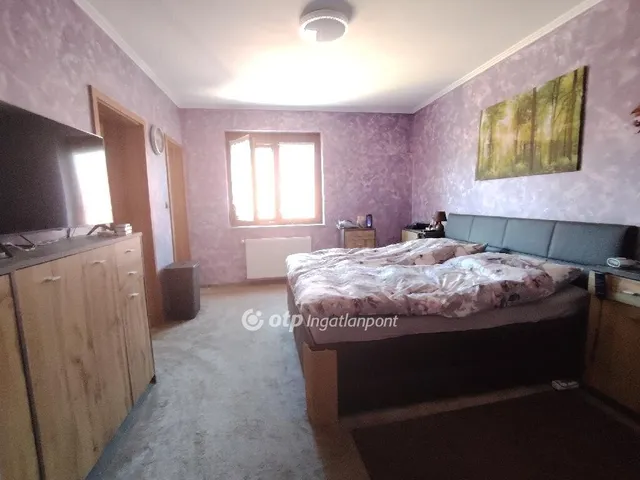 Eladó ház Hosszúhetény 240 nm
