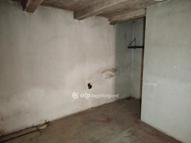 Eladó ház Egerág 72 nm