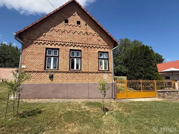 Eladó ház Geresdlak 100 nm