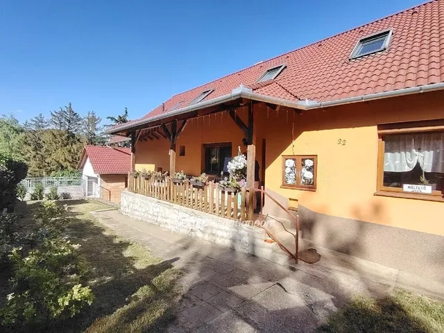 Eladó ház Hosszúhetény 240 nm