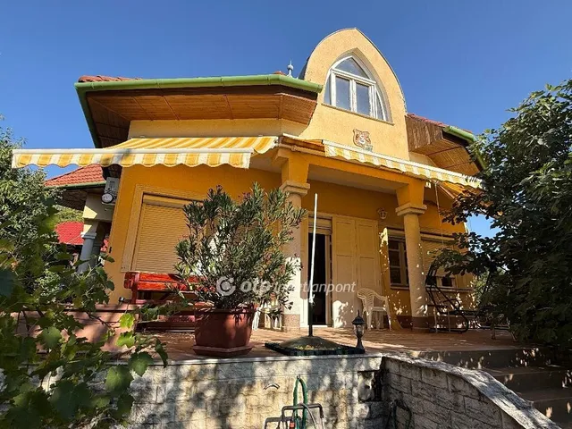 Eladó ház Pécs 160 nm