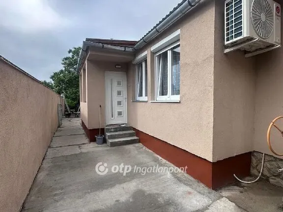 Eladó ház Mohács 72 nm