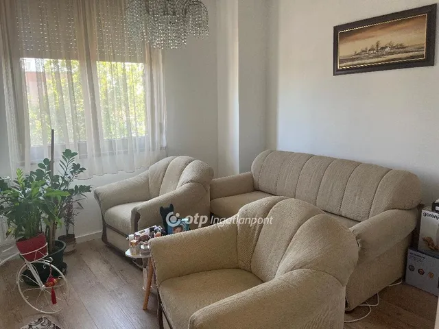 Eladó lakás Pécs 64 nm