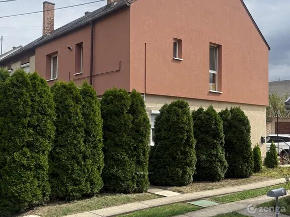 Eladó lakás Szentlőrinc 52 nm