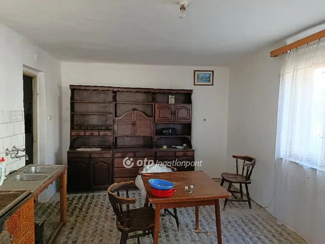 Eladó ház Vásárosdombó 80 nm