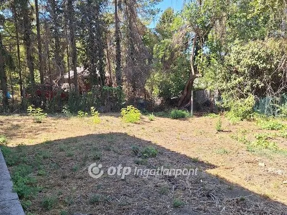 Eladó telek Balatonakarattya 504 nm