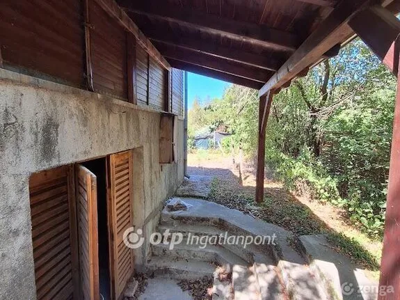 Eladó telek Balatonakarattya 504 nm