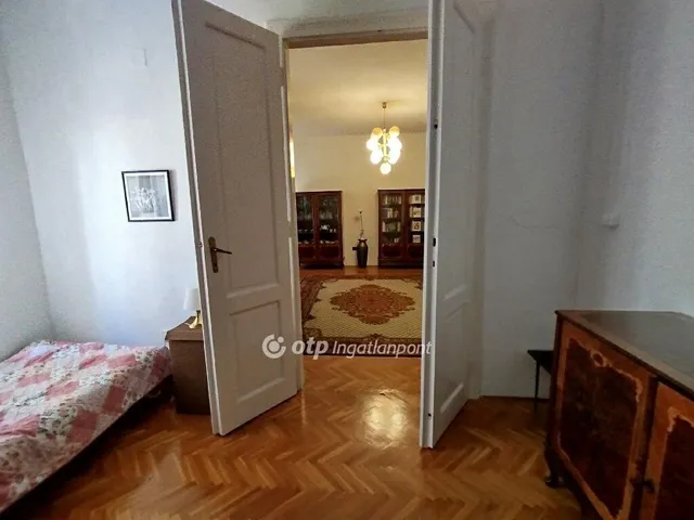 Eladó lakás Pécs, Belváros 108 nm