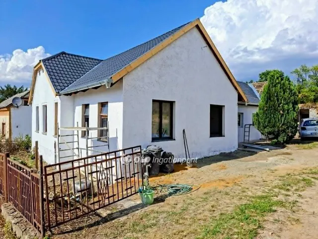 Eladó ház Hosszúhetény 120 nm