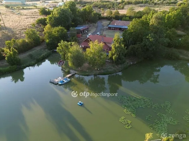 Eladó nyaraló Bakonya 154 nm