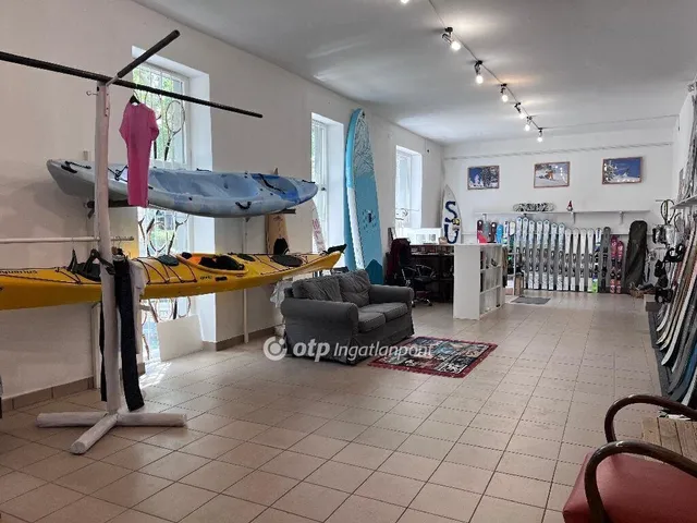 Eladó lakás Pécs, Belváros 155 nm