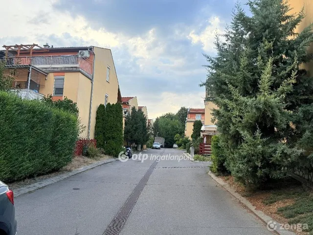 Eladó lakás Pécs 38 nm