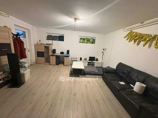 Eladó ház Paks 140 nm