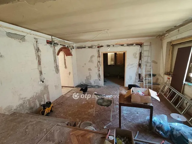 Eladó ház Paks 100 nm