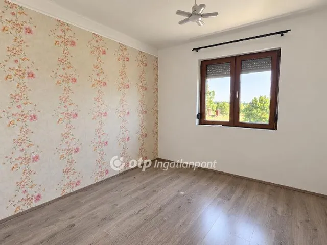 Eladó lakás Pécs 52 nm