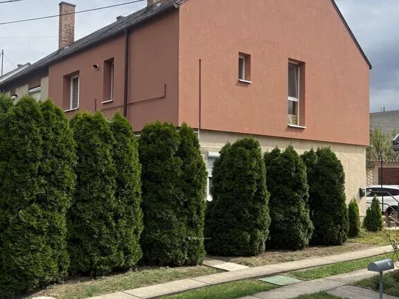 Eladó lakás Szentlőrinc 52 nm