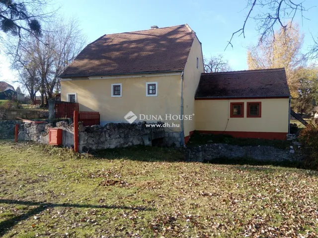 Eladó ház Tatabánya 150 nm