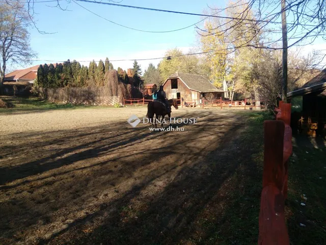 Eladó ház Tatabánya 150 nm