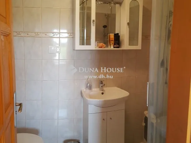 Eladó mezőgazdasági ingatlan Környe 206 nm