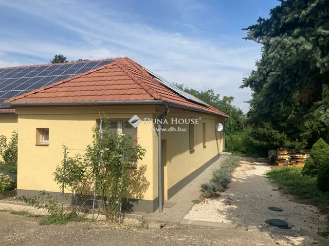 Eladó kereskedelmi és ipari ingatlan Tatabánya 315 nm