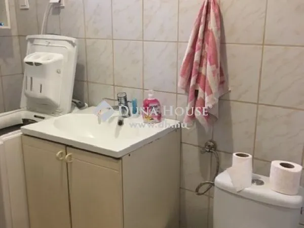 Eladó kereskedelmi és ipari ingatlan Tatabánya 315 nm