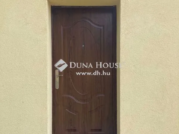 Eladó kereskedelmi és ipari ingatlan Tatabánya 315 nm