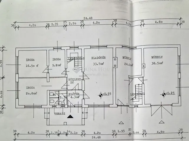 Eladó kereskedelmi és ipari ingatlan Vértesszőlős 389 nm