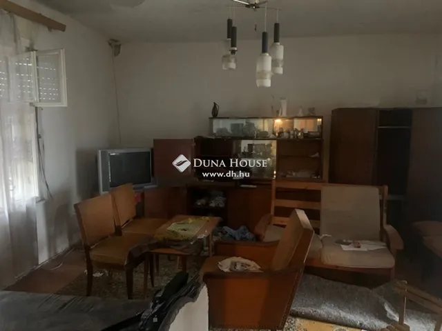 Eladó ház Vértestolna 89 nm